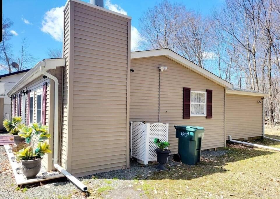 The Family Getaway Villa Tobyhanna ภายนอก รูปภาพ