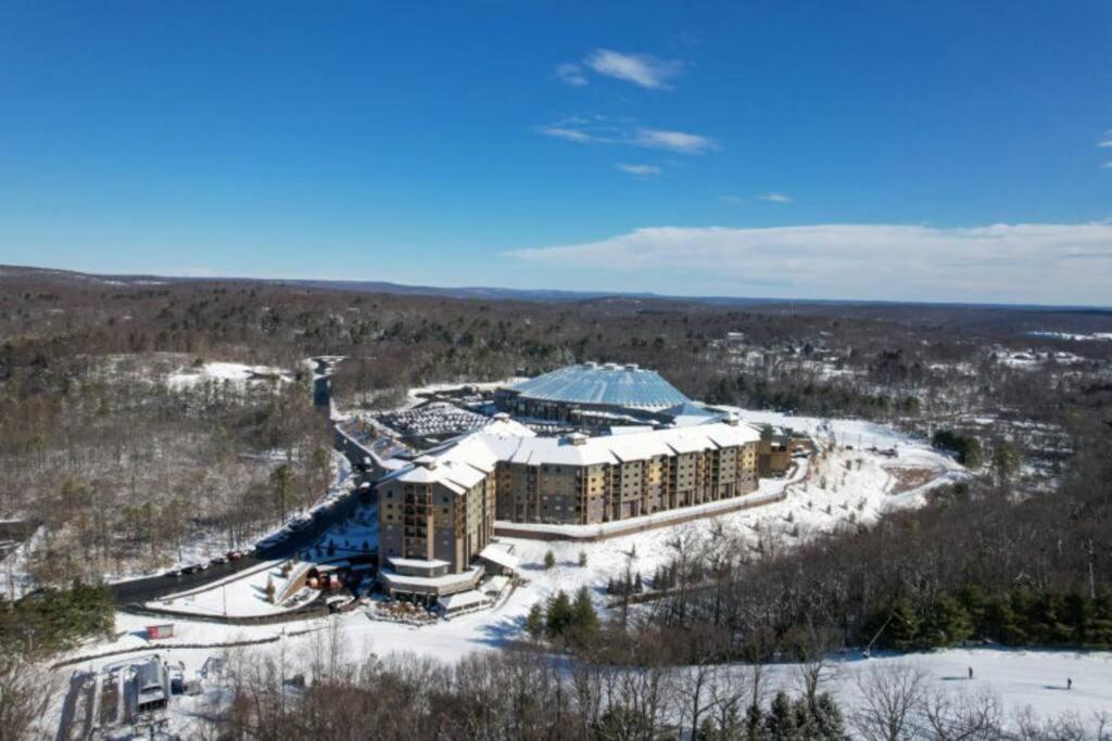 The Family Getaway Villa Tobyhanna ภายนอก รูปภาพ